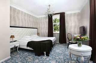 Апарт-отели Villa Antonina Сопот Двухместный номер Делюкс с 1 кроватью или 2 отдельными кроватями-9
